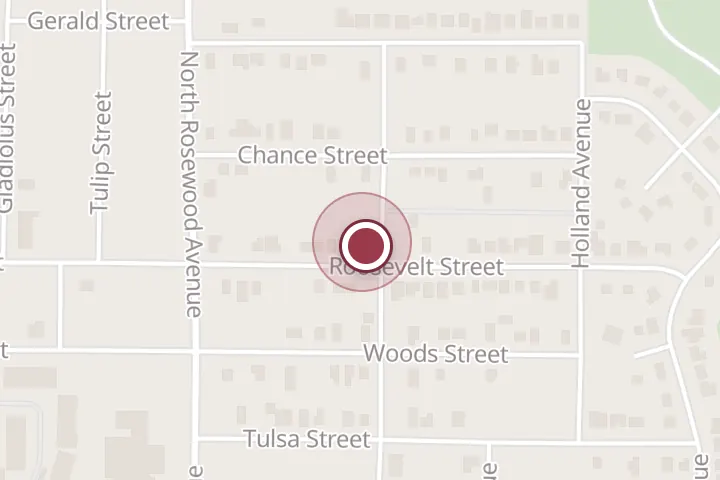 Street map around 822 Roosevelt St, Wichita Falls, with a pin at Ainsworth & Young Funeral Home