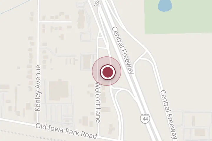 Street map around 1016 Central E Fwy, Wichita Falls, with a pin at Allen's Auto & Diesel Repair