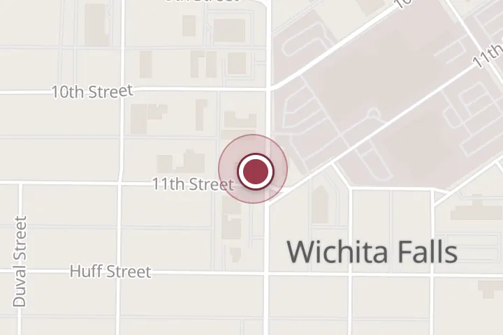 Street map around 1700 11th St, Wichita Falls, with a pin at Curran Thomas J DDS