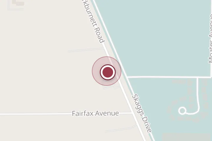 Street map around 4322 Burkburnett Rd, Wichita Falls, with a pin at Cuzin's Flyin’ Pig BBQ