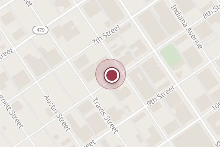 Street map around 900 8th St, Wichita Falls, with a pin at Farmers Insurance - Michael Gwin