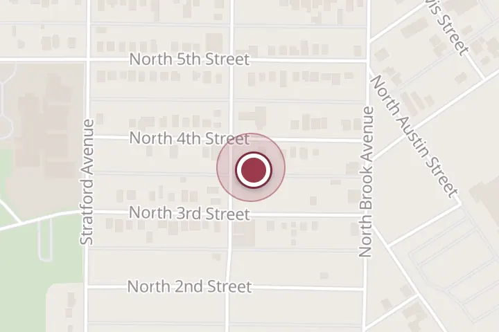 Street map around 1221 N 4th St, Wichita Falls, with a pin at MTX PAINT AND BODY SHOP