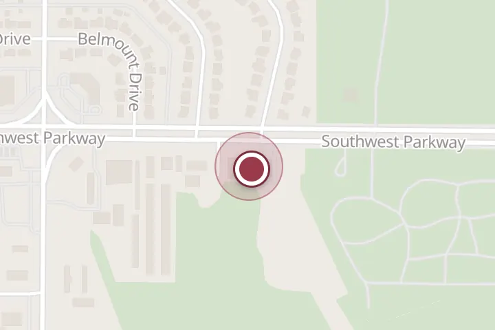 Street map around 4501 Southwest Pkwy, Wichita Falls, with a pin at Young Warren D DVM